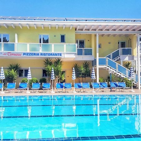 ביביונה Hotel Alla Terrazza מראה חיצוני תמונה