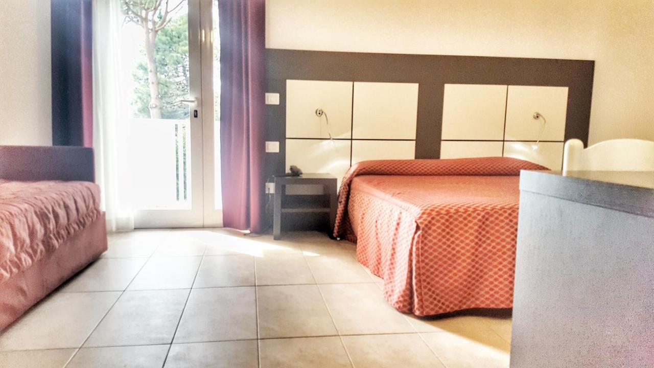 ביביונה Hotel Alla Terrazza מראה חיצוני תמונה