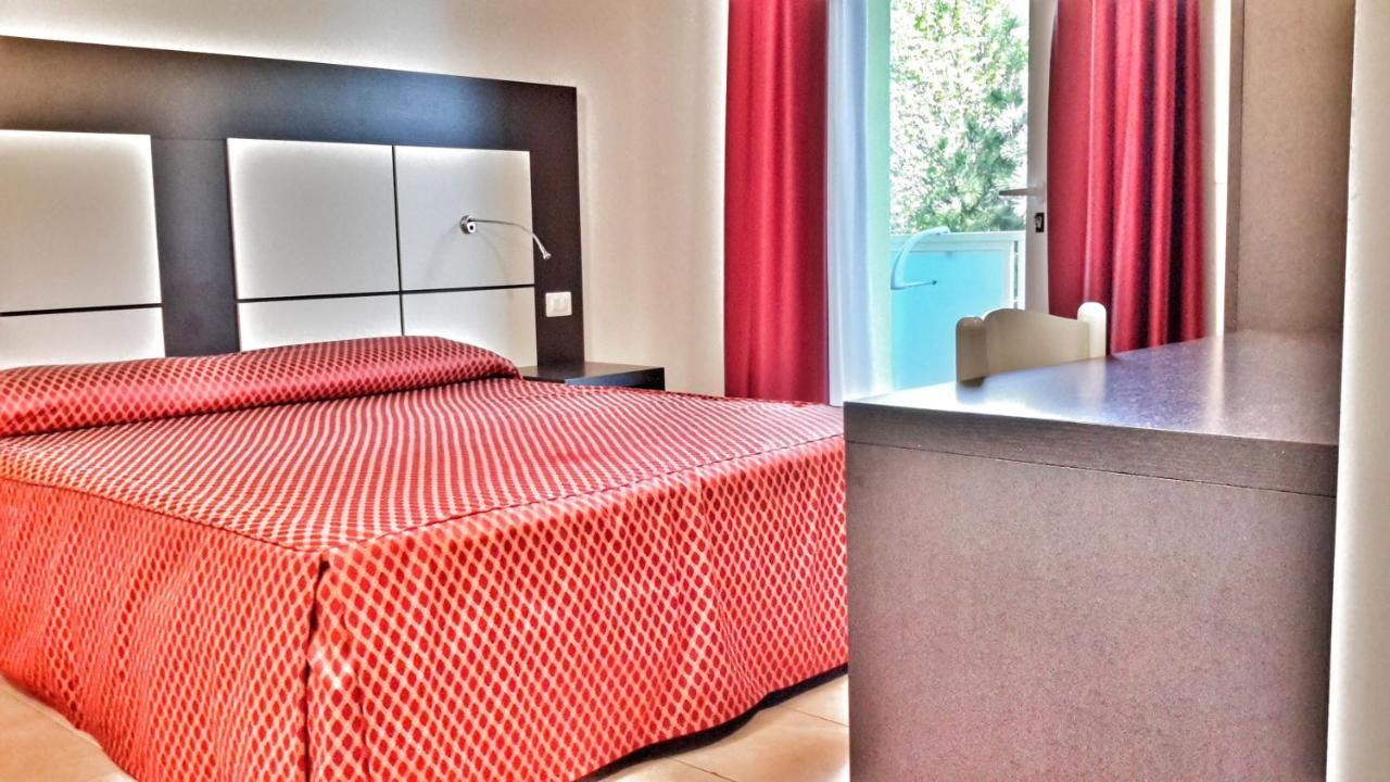 ביביונה Hotel Alla Terrazza מראה חיצוני תמונה