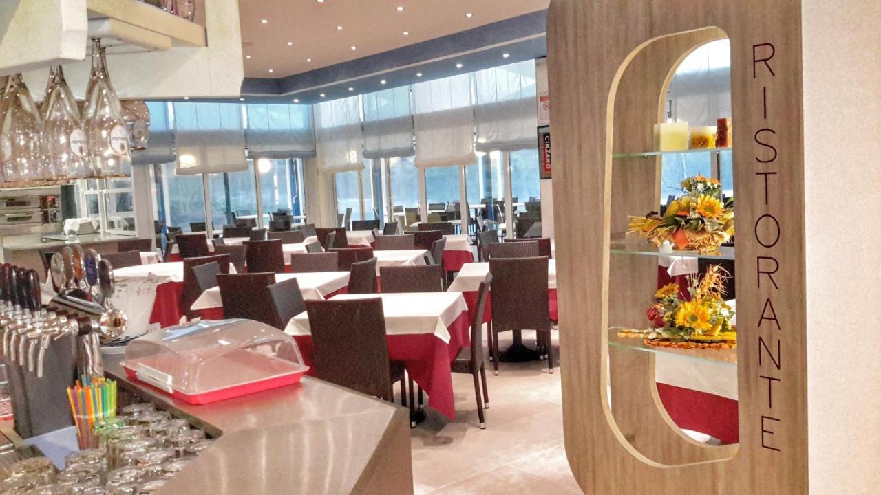 ביביונה Hotel Alla Terrazza מראה חיצוני תמונה