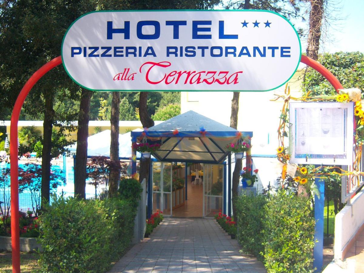 ביביונה Hotel Alla Terrazza מראה חיצוני תמונה