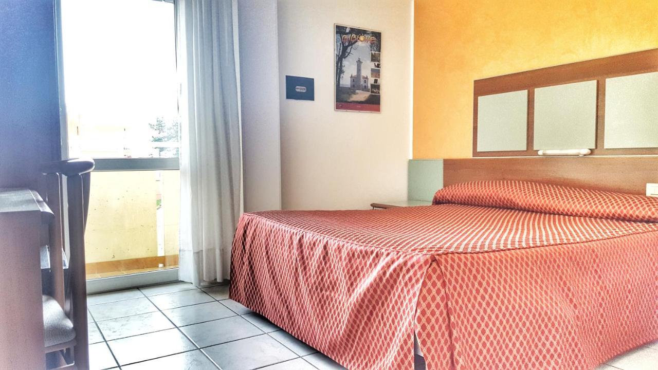 ביביונה Hotel Alla Terrazza מראה חיצוני תמונה