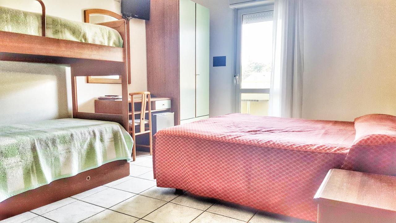 ביביונה Hotel Alla Terrazza מראה חיצוני תמונה